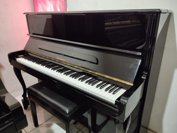 PIANO SAMICK JS-121