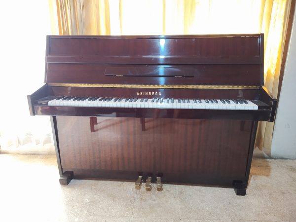 PIANO WEINBERG L-41