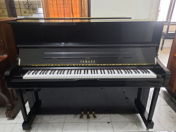 Piano U1J PE- Silent Black